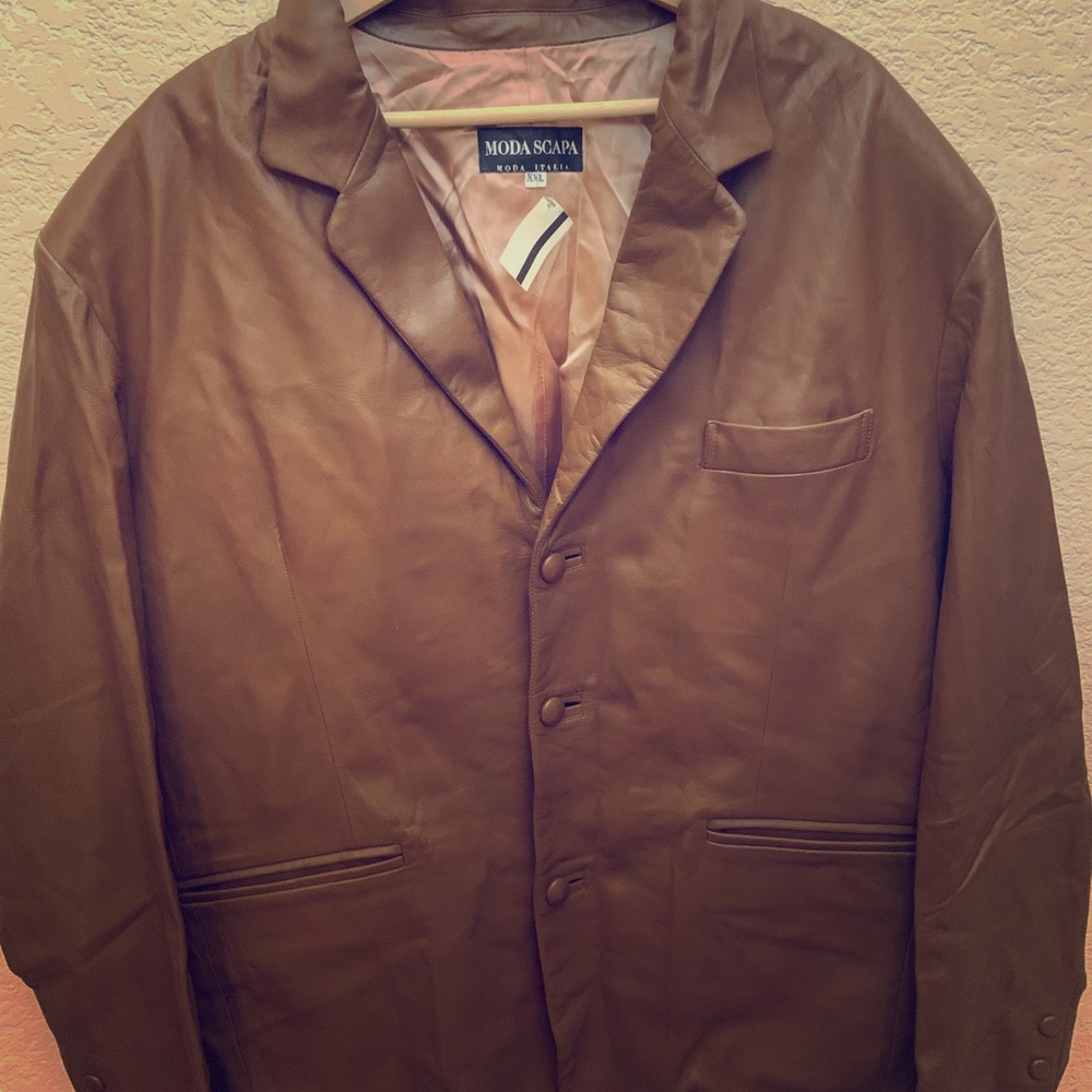 3 Button Men leather jacket with insole of wool